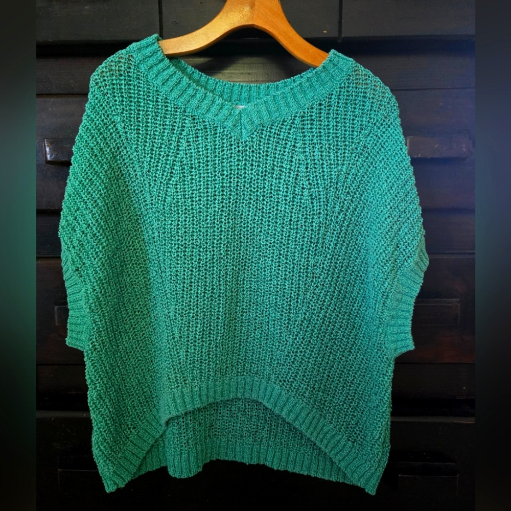 Tommy Bahama Shirt Women Sz Small Green Crochet See Through Knit Top.
